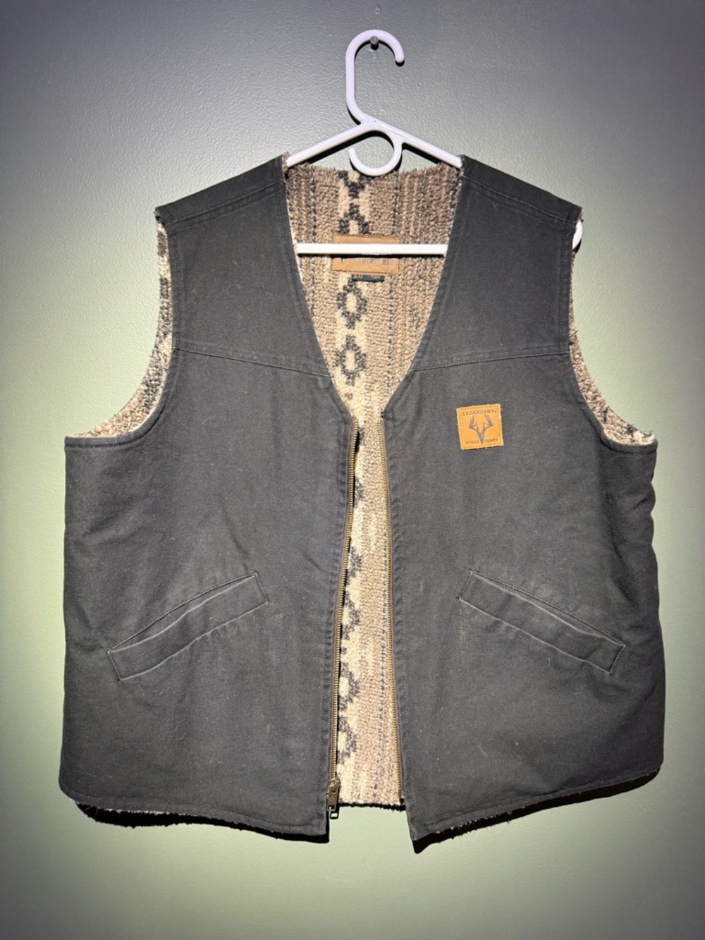 Legendary Whitetails Black Workwear Vest